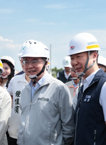 行政院長卓榮泰視察高鐵屏東站特定區工程進度　打造雙鐵新核心、全速完成六大建設拼圖帶動地方觀光與發展