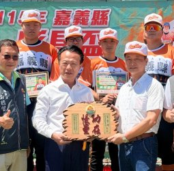 東唐建設慢壘隊披嘉義戰袍征戰全民運